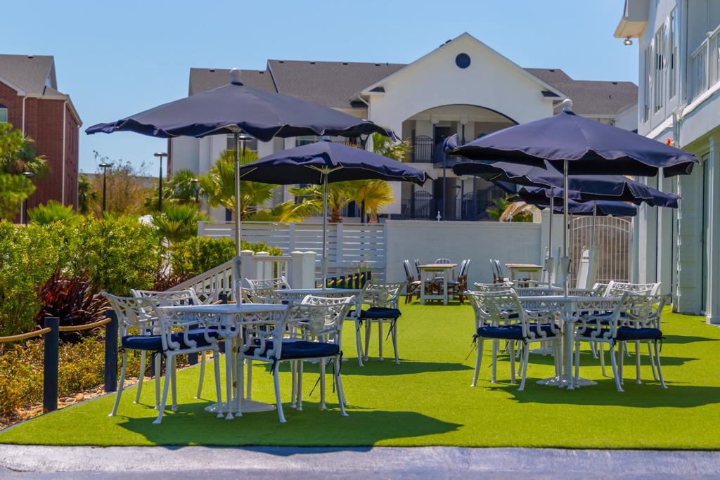 one-club-gulf-shores-1755477115024