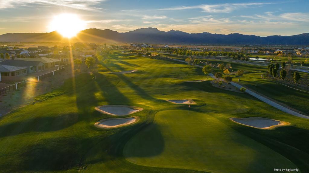 sterling-grove-golf-country-club-1755476614067