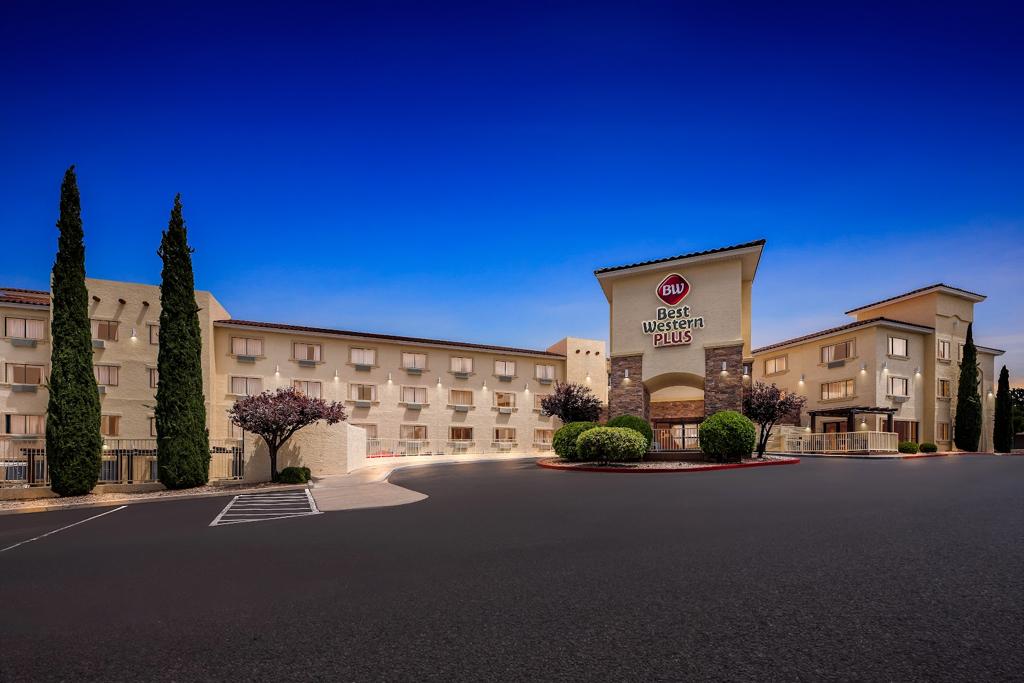 best-western-plus-at-lake-powell-1755489621124
