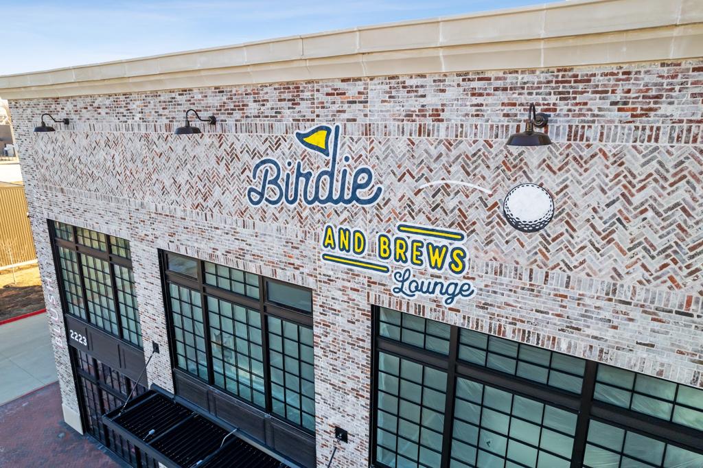 birdie-and-brews-1755479657728