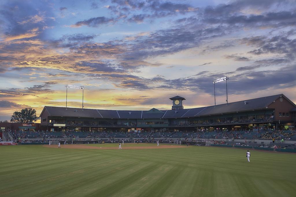 arkansas-travelers-baseball-club-6