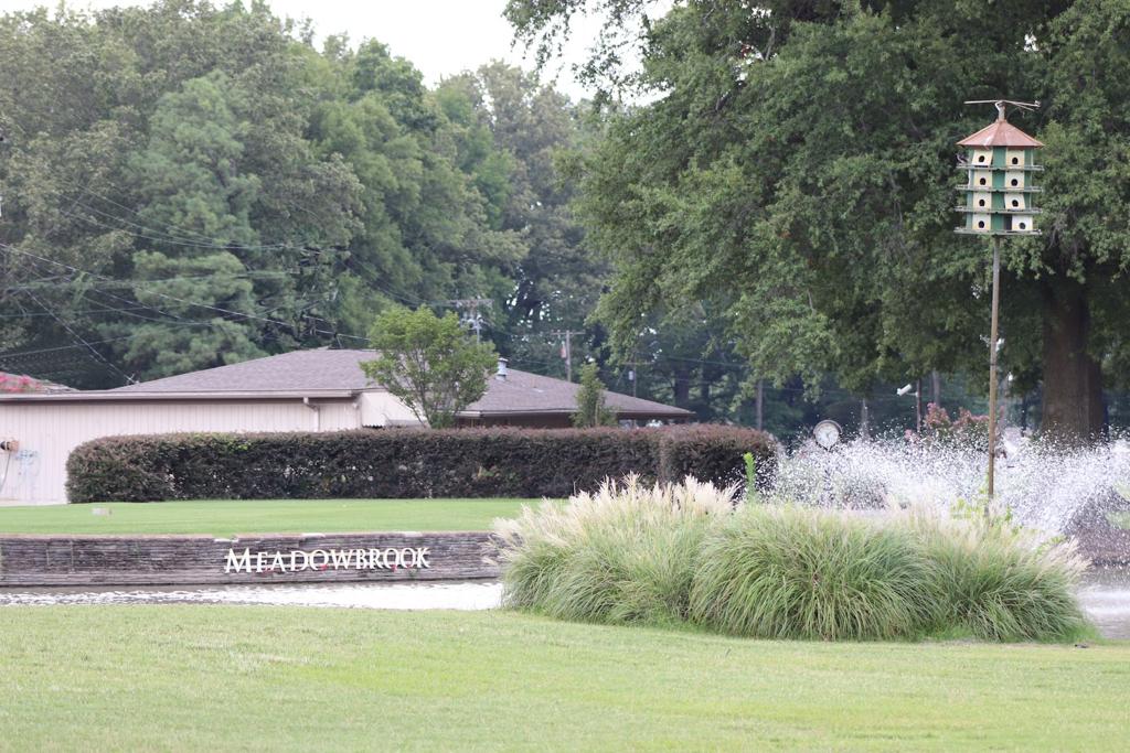 meadowbrook-country-club-1755480752279