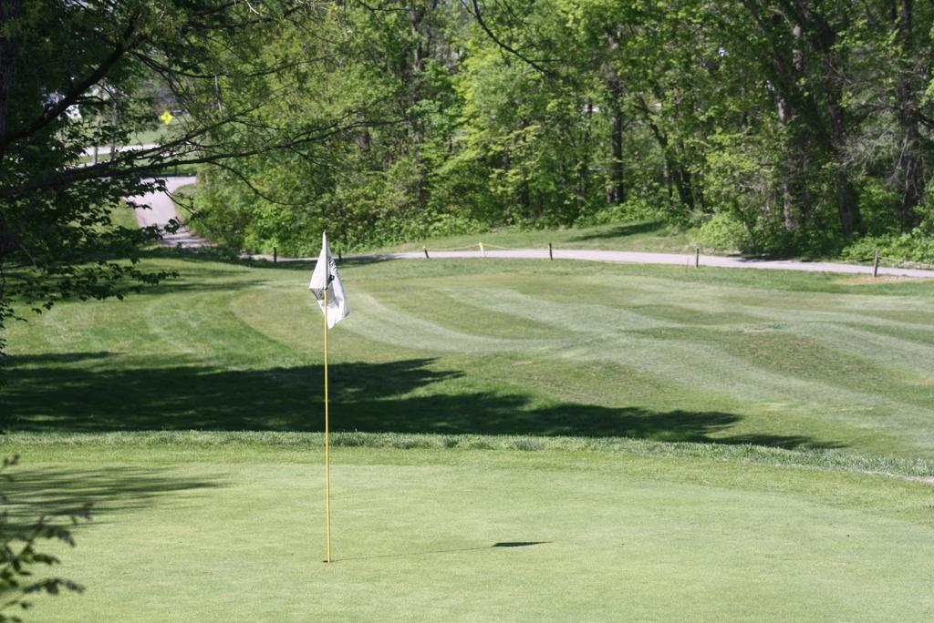 oak-country-golf-course-2