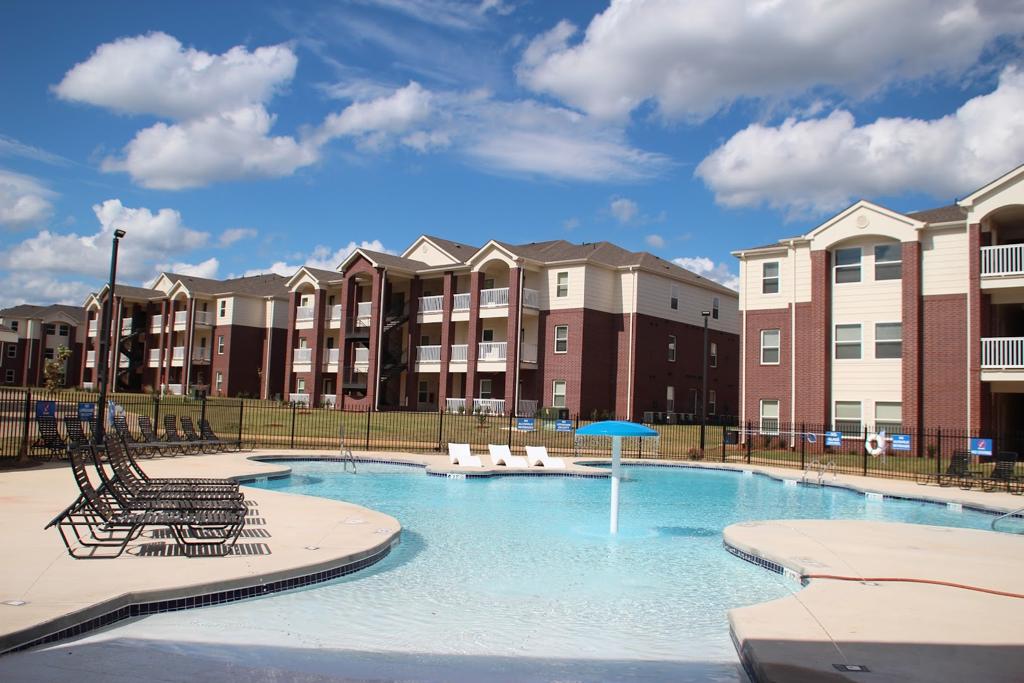 the-greens-at-longhills-apartments-1755491990641