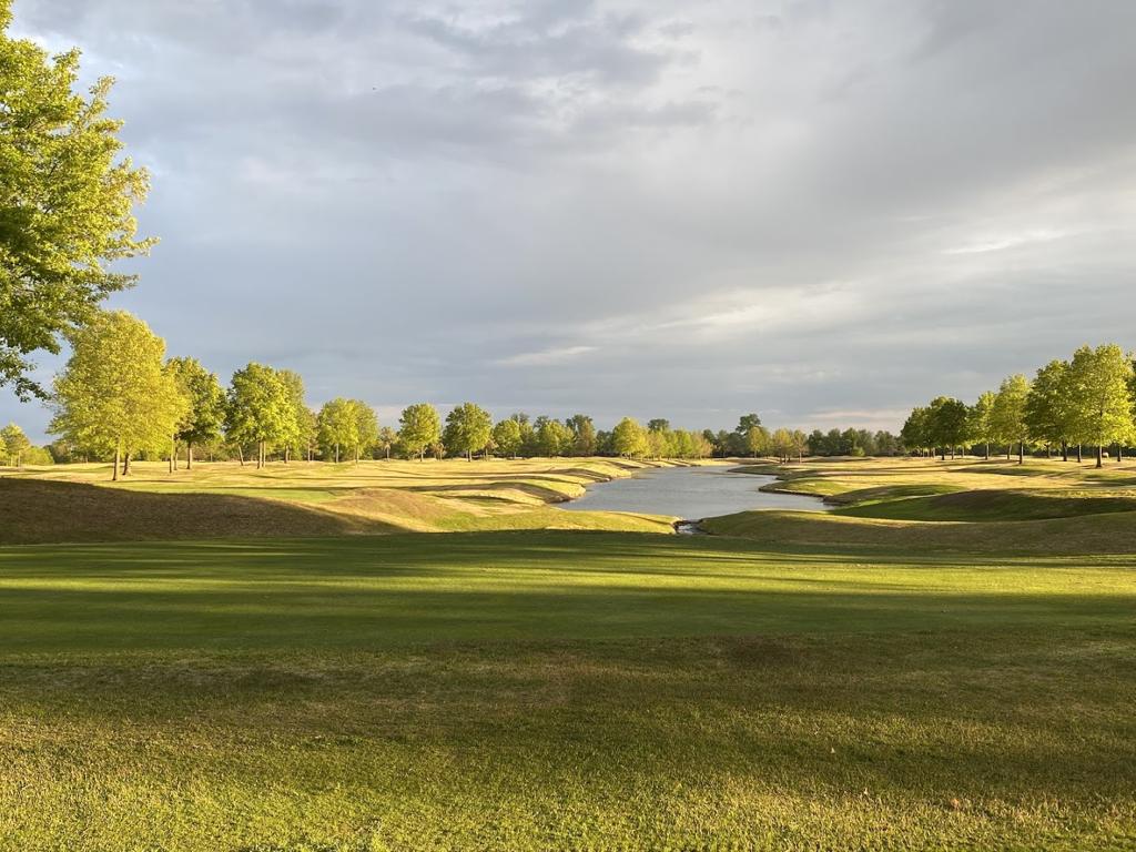 brownstone-country-club-resort-4