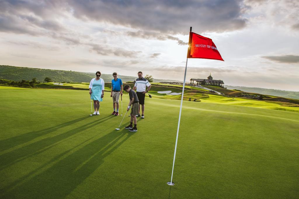 mountain-top-golf-course-2