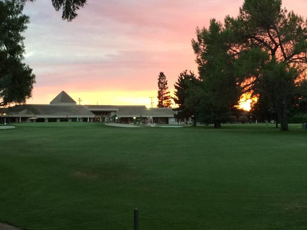 oakdale-golf-and-country-club-1