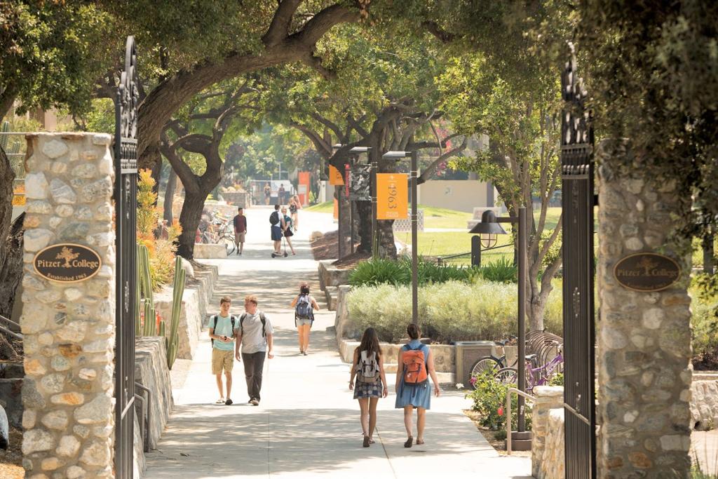 pitzer-college-2