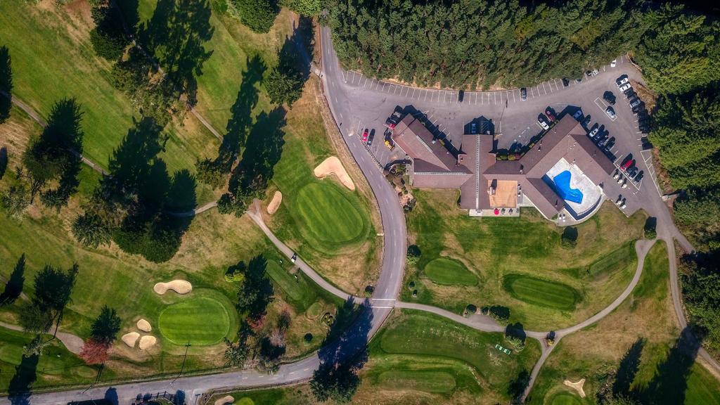 baywood-golf-country-club-1755476425579