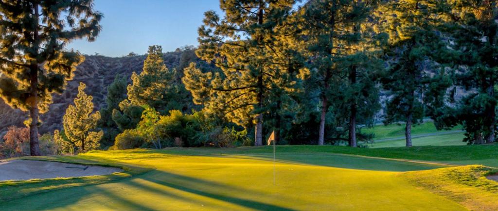debell-golf-club-1755478567024