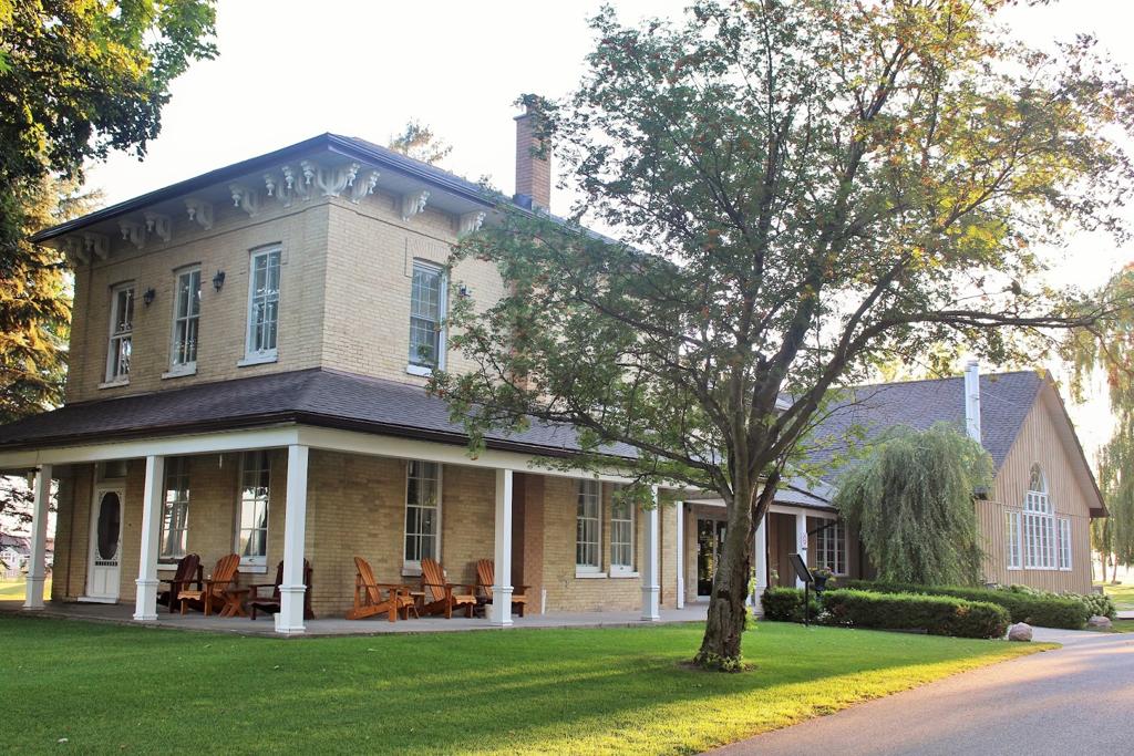 lindsay-golf-and-country-club-1755479370442