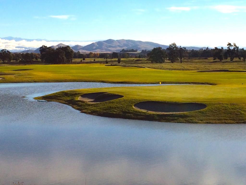 dragonfly-golf-club-1755479797746