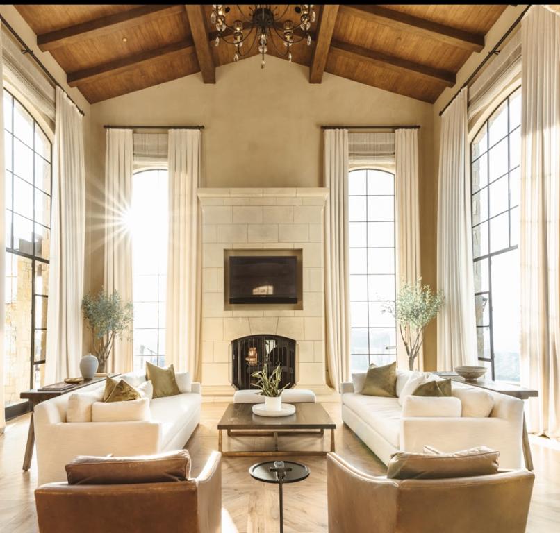 malibu-rocky-oaks-estate-1755479854993
