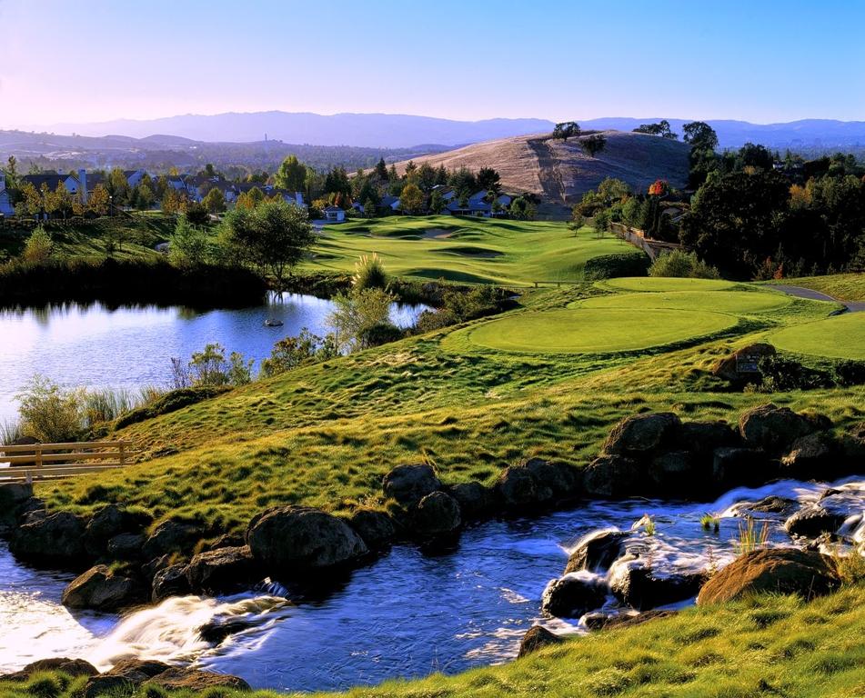 oakhurst-country-club-1755490339911