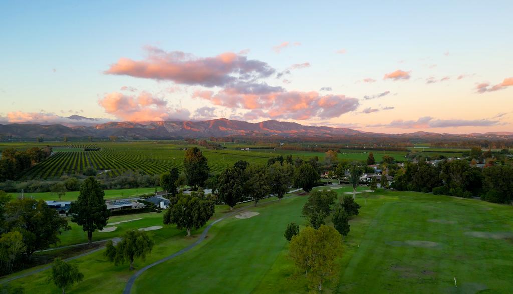 las-posas-country-club-1755490423250