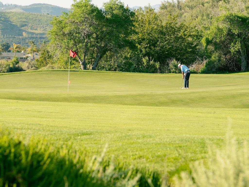 rustic-canyon-golf-course-1755490424732