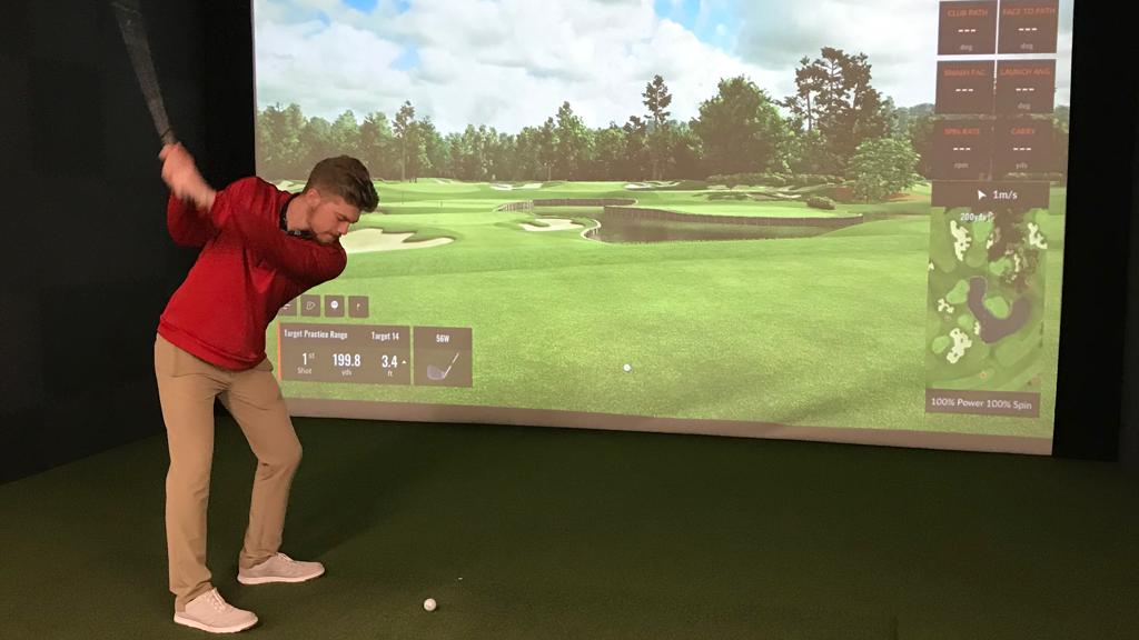 indoor-golf-at-chris-cotes-golf-shop-1755480617098
