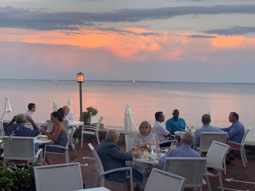 wee-burn-beach-club-2