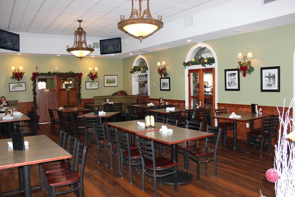back-nine-tavern-at-southington-country-club-4