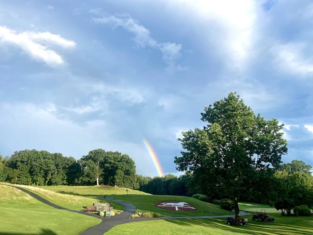 the-farms-country-club-1755490311037