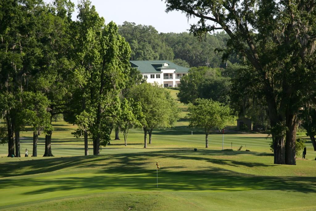 brooksville-country-club-1755469525517