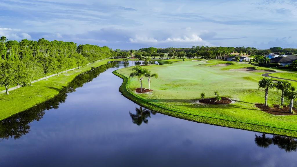 the-club-at-venetian-bay-6