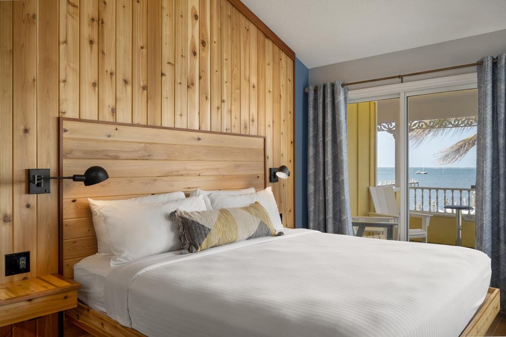 capt-hirams-resort-4