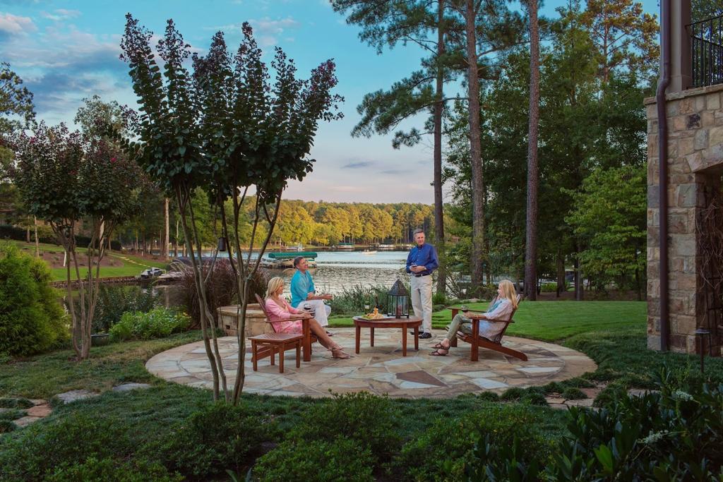 harbor-club-on-lake-oconee-1