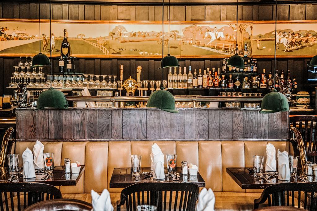 the-jockey-club-at-the-grand-stand-4