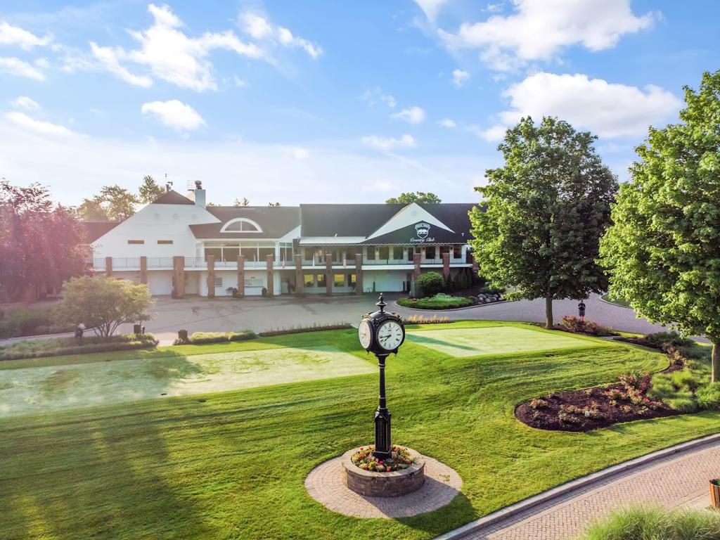 great-oaks-country-club-1755493227637