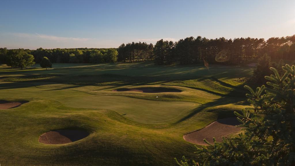 eagle-glen-golf-course-1755496495839