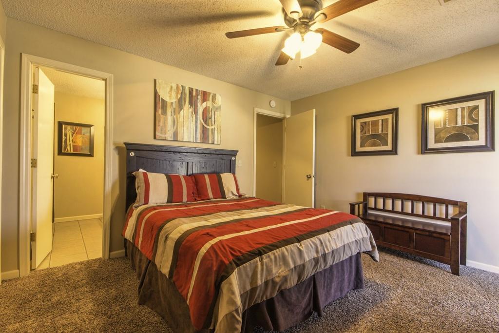 pointe-royale-condo-vacation-and-golf-resort-4