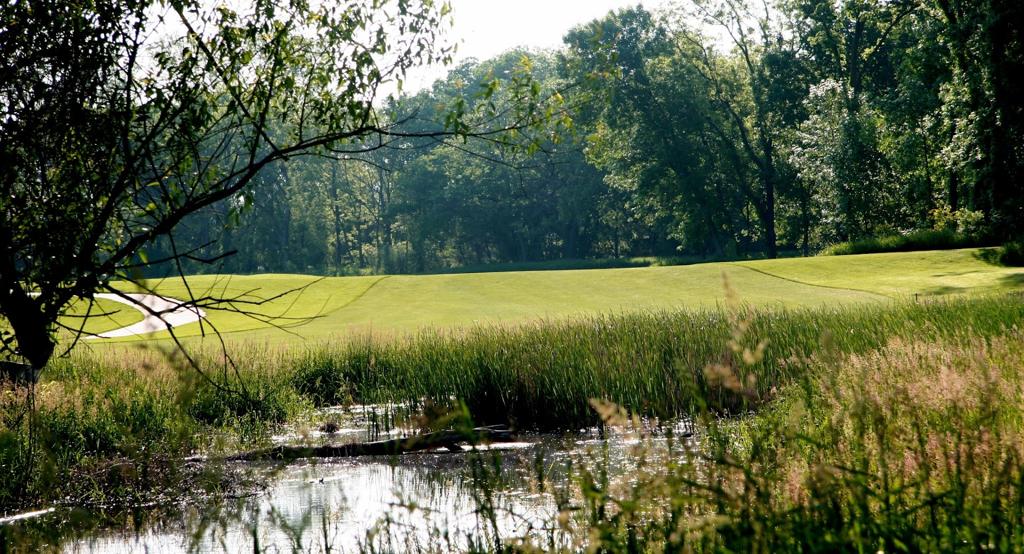 eagle-hills-golf-course-1