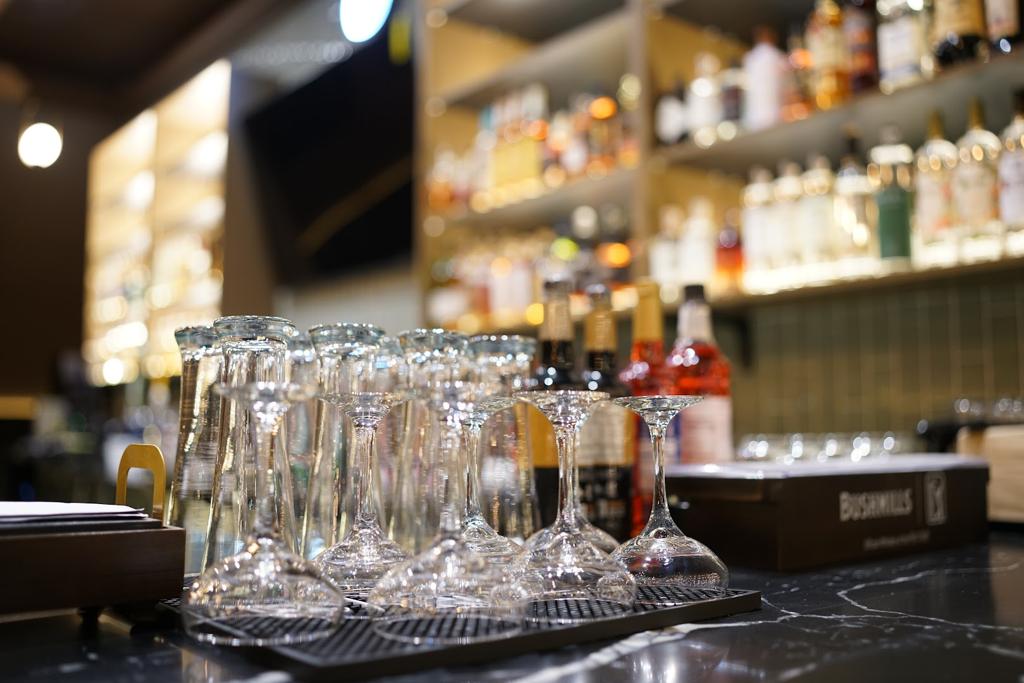 nice-shot-golf-lounge-bar-4