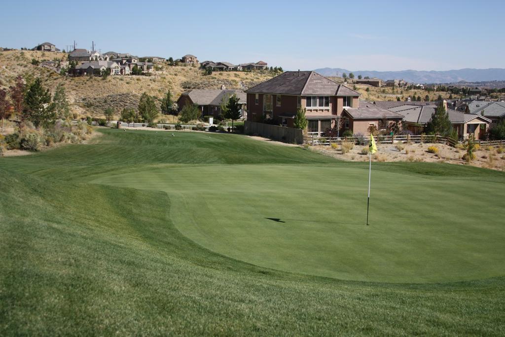 canyon-nine-golf-course-2