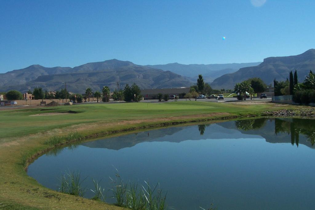 desert-lakes-golf-course-1755497129831