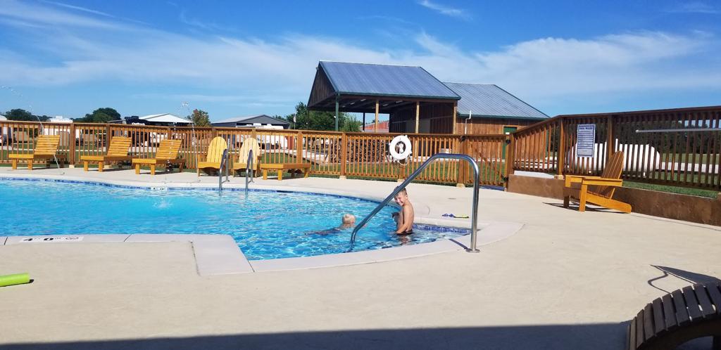 grand-meridian-rv-tiny-home-cabin-resort-and-storage-1