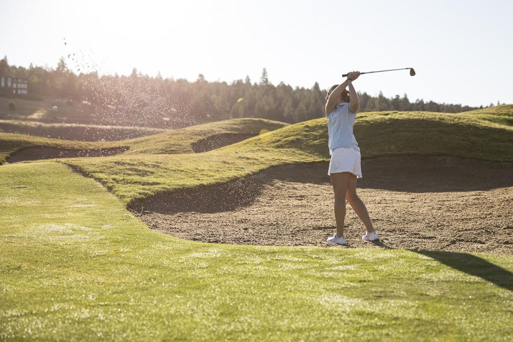 arnold-palmer-signature-golf-course-at-the-running-y-resort-2