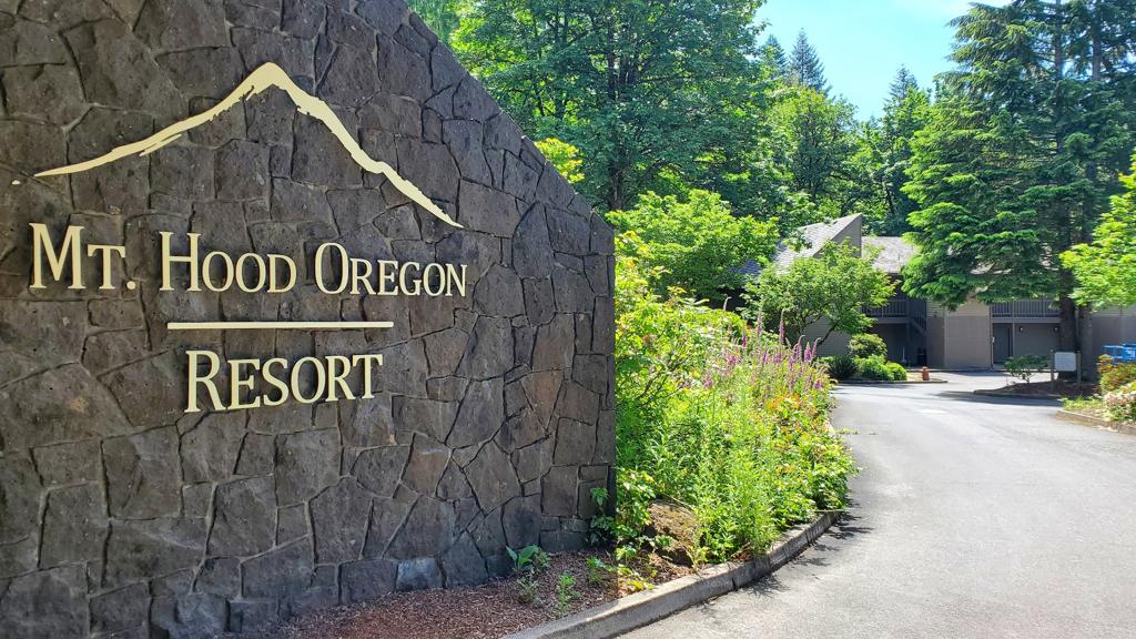 mt-hood-oregon-resort-1755496500832