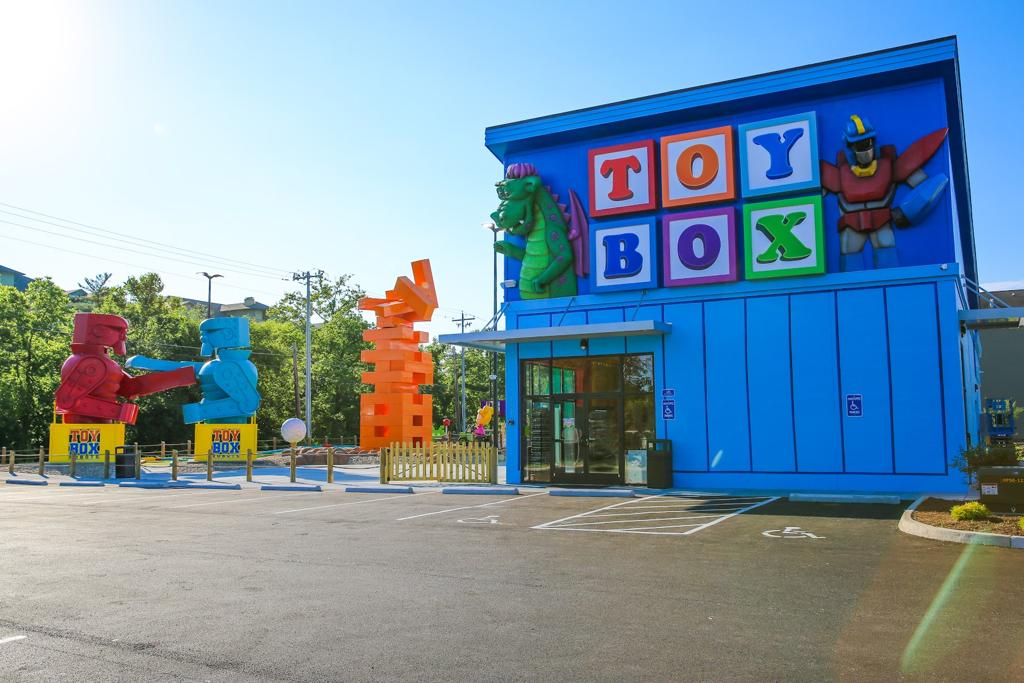 toy-box-mini-golf-1755466044206