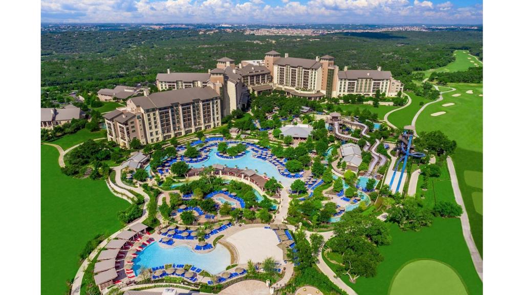 jw-marriott-san-antonio-hill-country-resort-spa-1