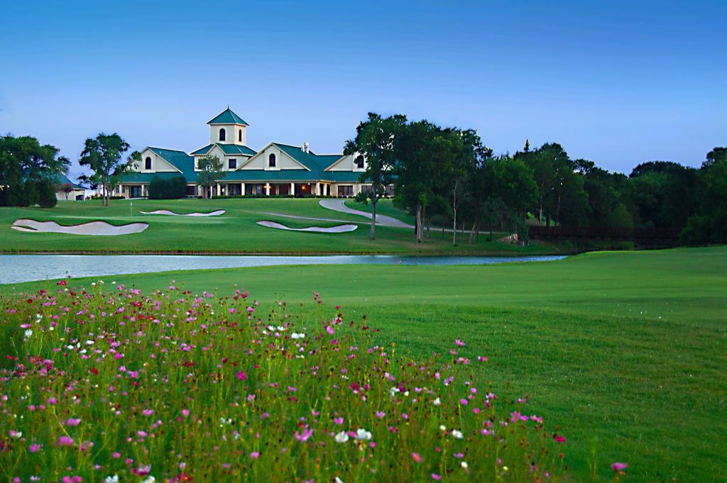 gentle-creek-country-club-1
