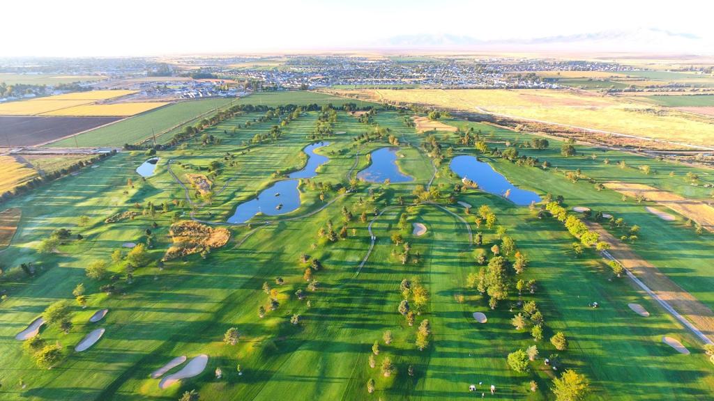 schneiters-bluff-golf-course-1755496535226