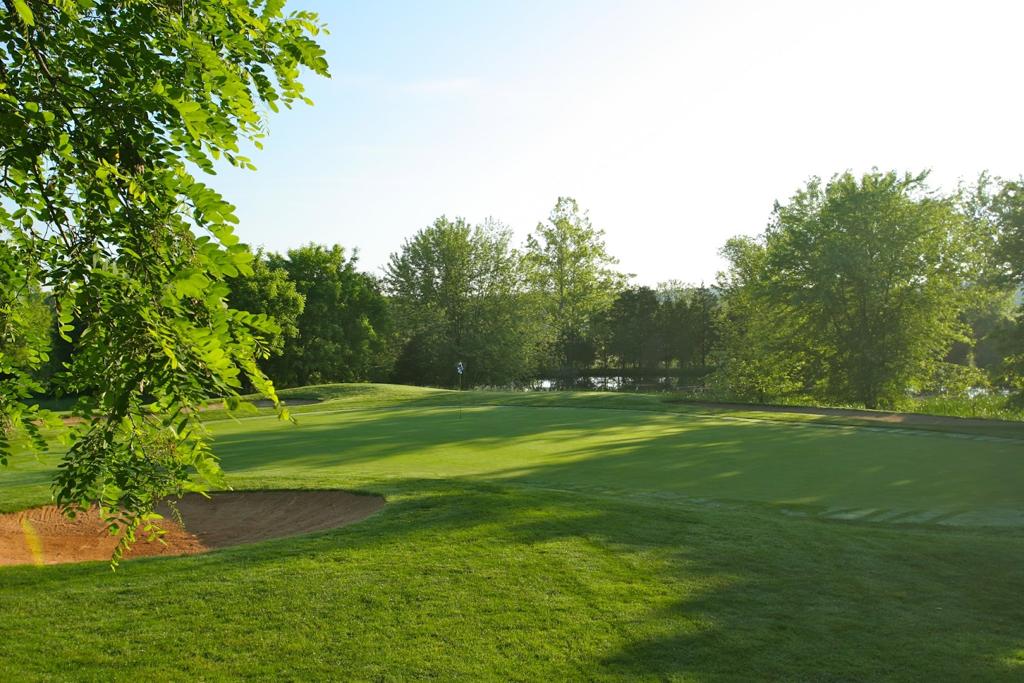 brambleton-golf-course-1755475365414