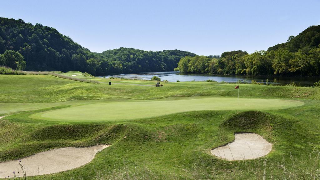 pete-dye-river-course-of-virginia-tech-4